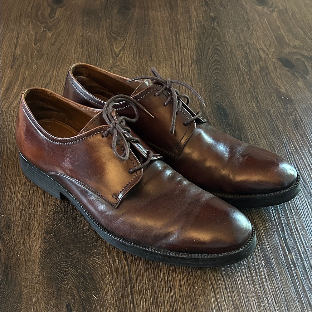 Elegant Brown Leather Men's Oxfords